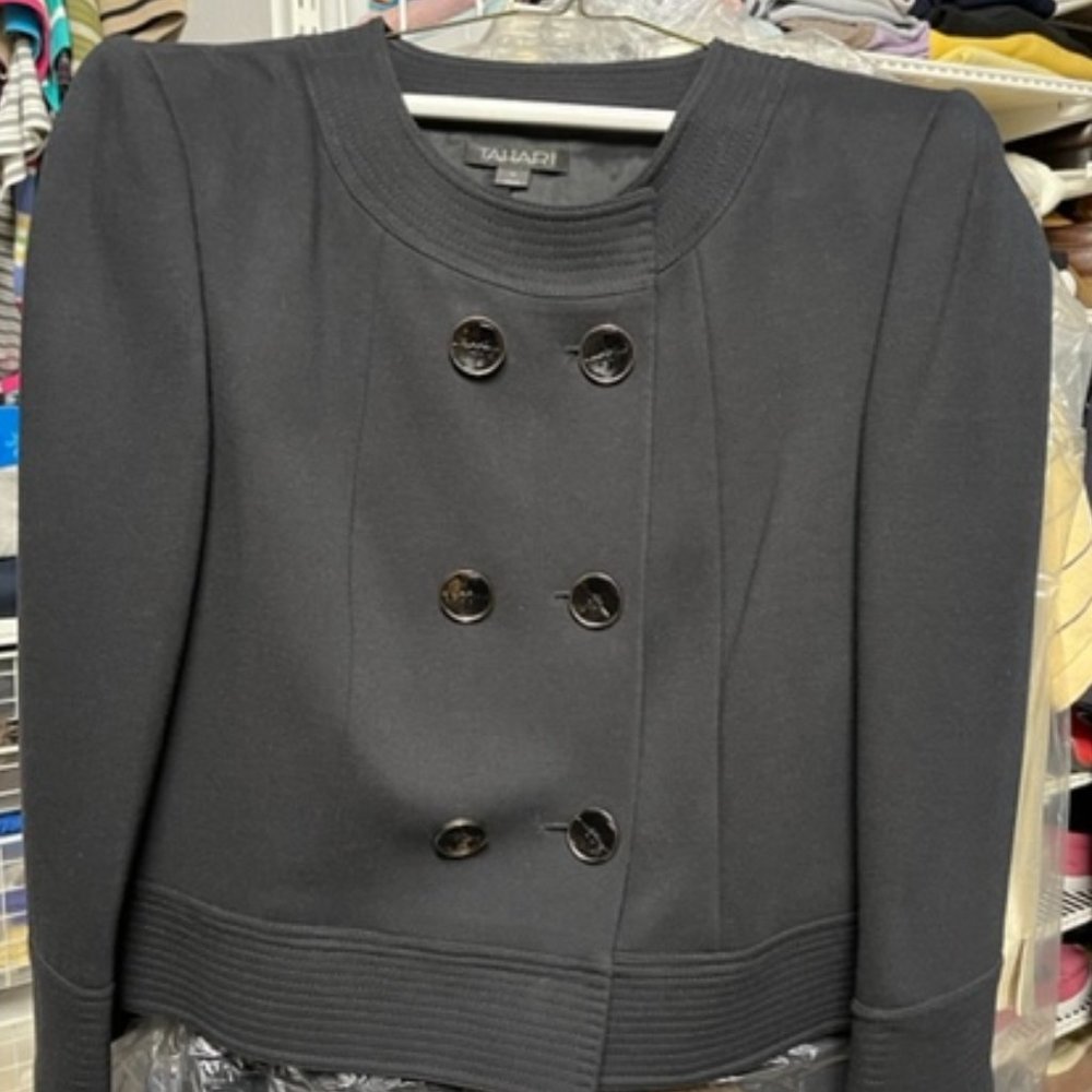Tahari Black suit dress size 14